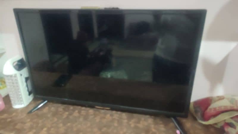 Samsung 32 inch LED TV 1