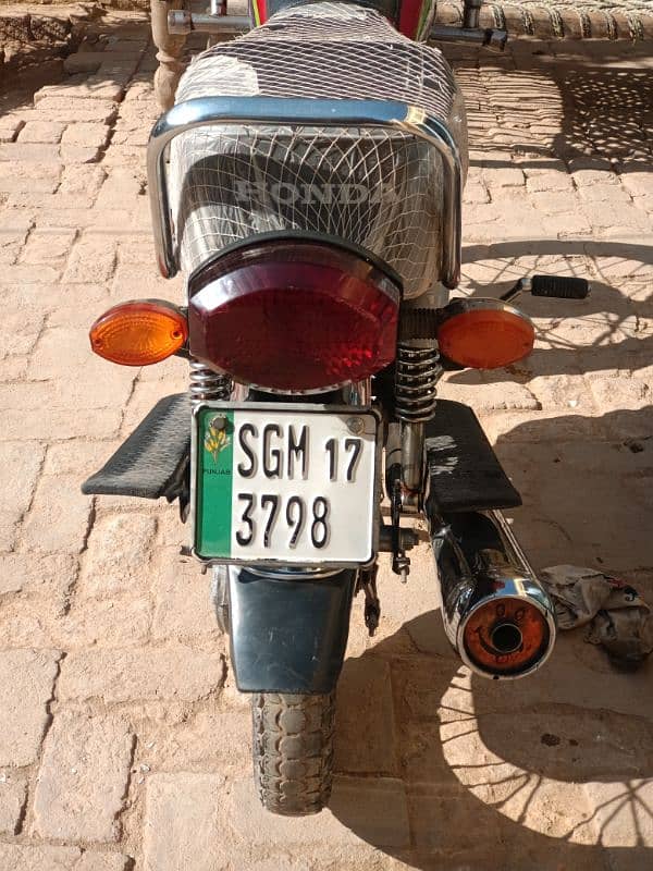 full janiye condition Honda 125 all ok 1