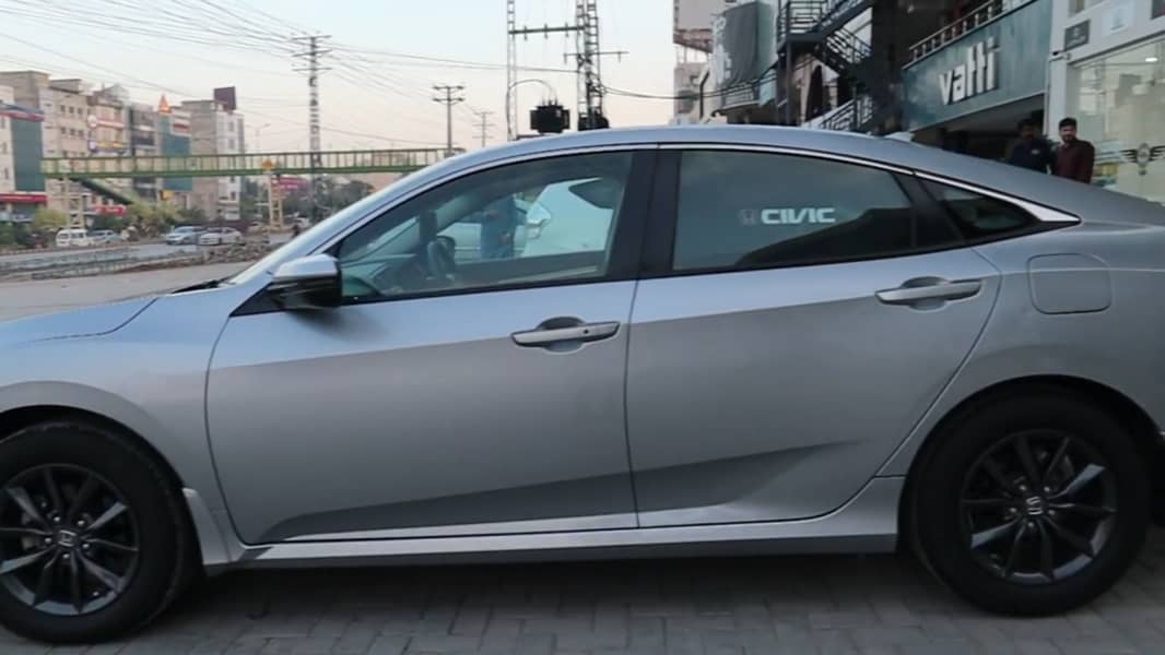 HONDA CIVIC X 2021 MODEL 4