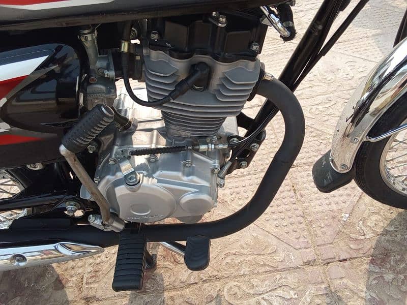 Honda 2024 bilkul A 1 condition bilkul as like new 5