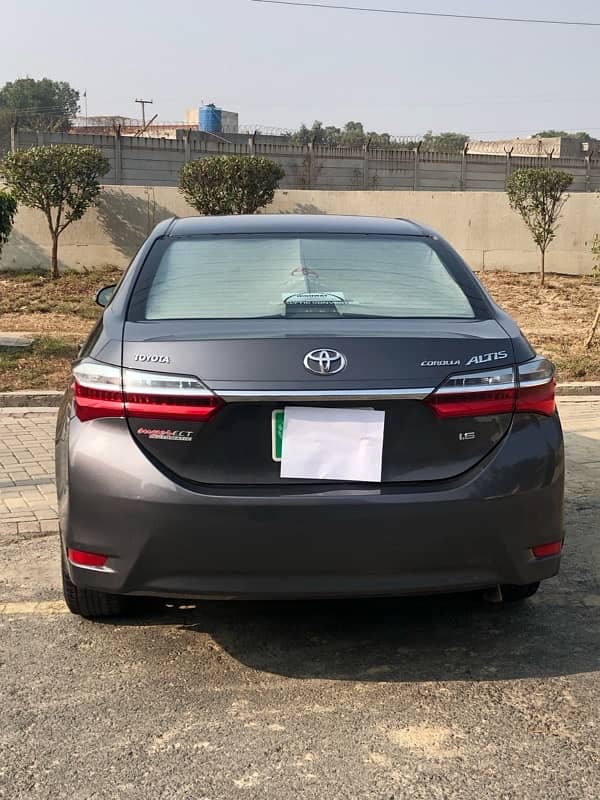 Toyota Corolla Altis 1.6 2019 4