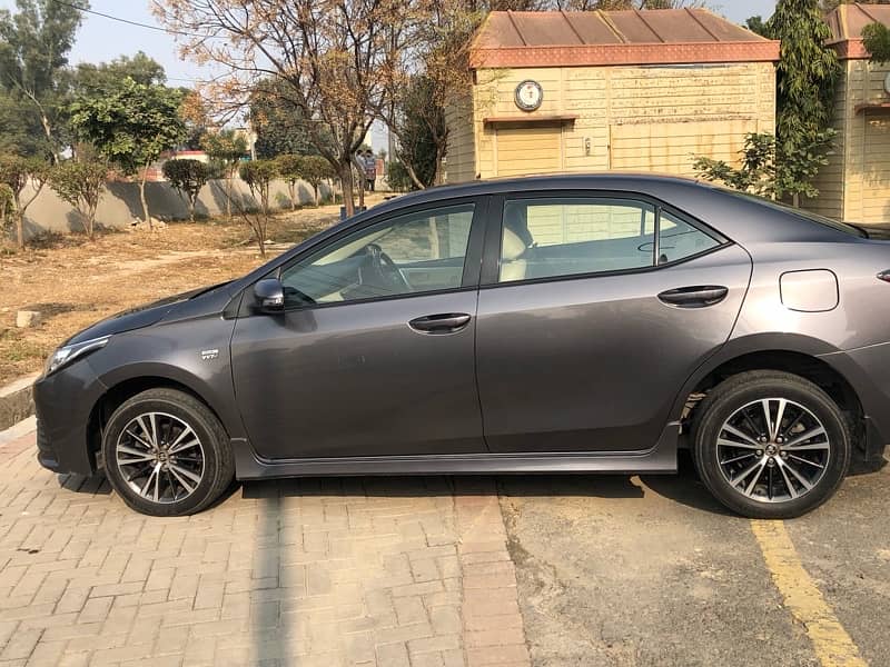 Toyota Corolla Altis 1.6 2019 7