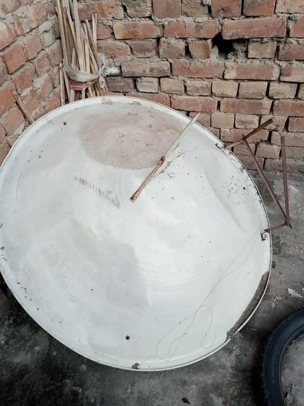 Dish for Sale 0