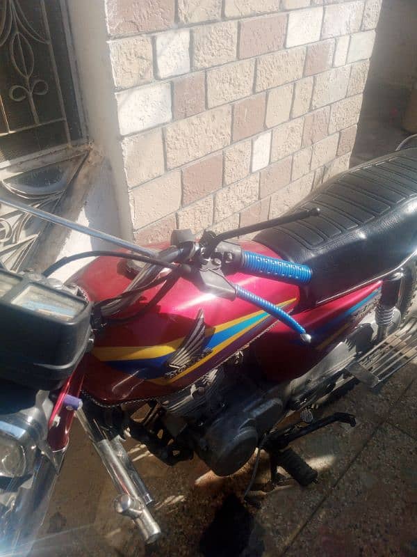 Honda CG 125 2002 5