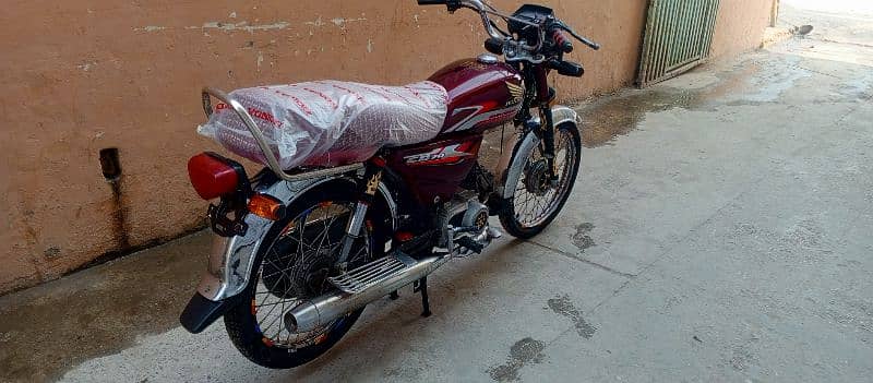 Honda 70 Model 2020/21 Rawalpindi Number 2