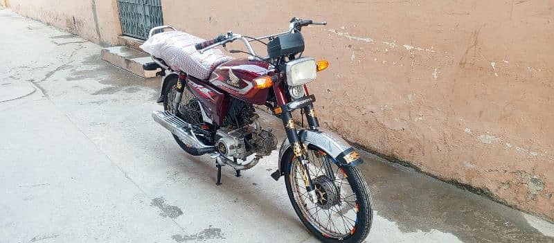 Honda 70 Model 2020/21 Rawalpindi Number 5