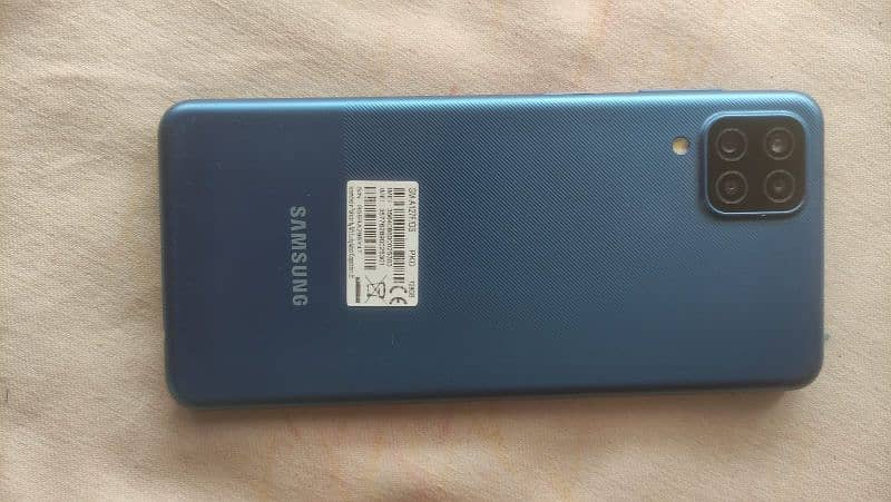 Samsung 4/128 1