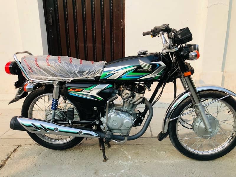 Honda Cg 125 2023 Lush Condition 4