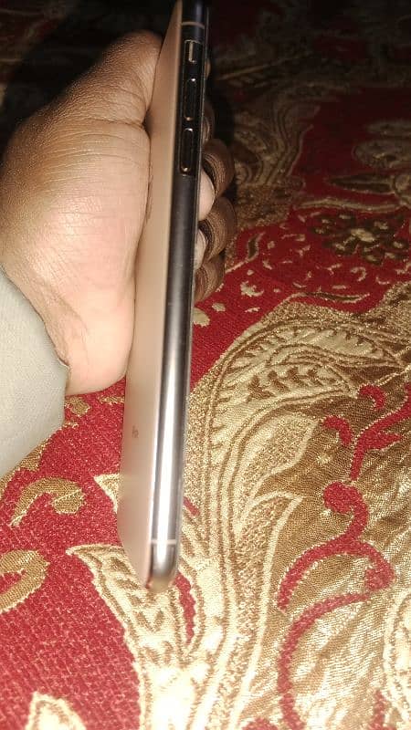 I phone xsmax 256g Non PTA contact us03244488434 1