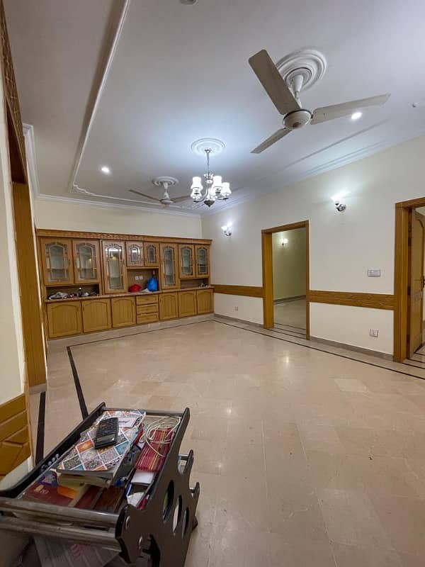 7 Marla Upper Portion Portion for Rent with 3 Bedrooms in G-13, Islamabad 9