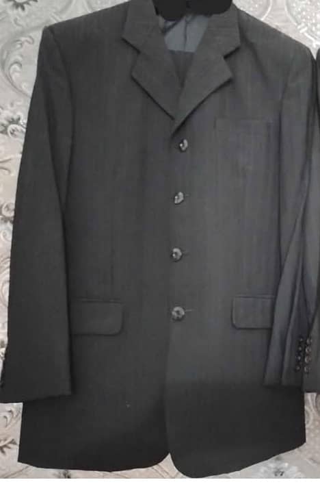 UK Brand Men's four buttons Suit Coat Pant Size Medium 1