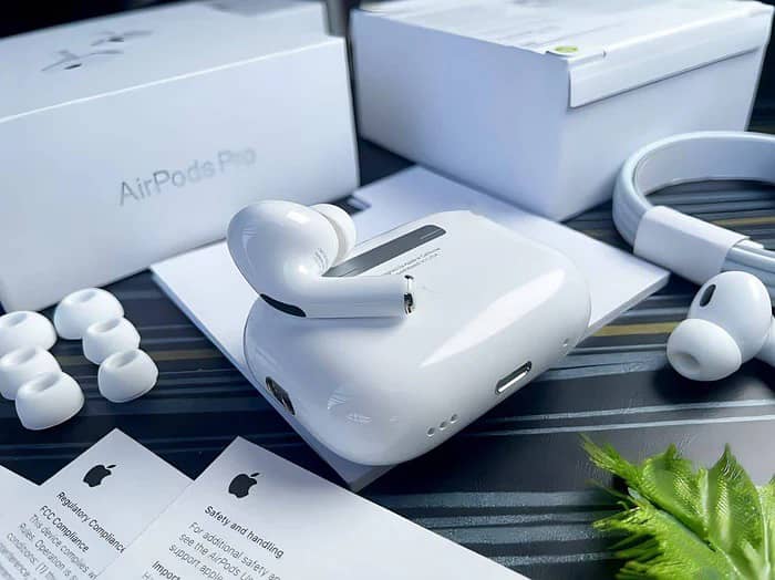 AIRPODS PRO 2nd Generation Type C charger 2