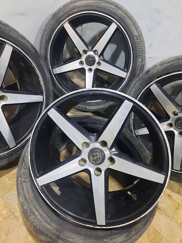 Alloy Rims with tyre japanese 18 size 1