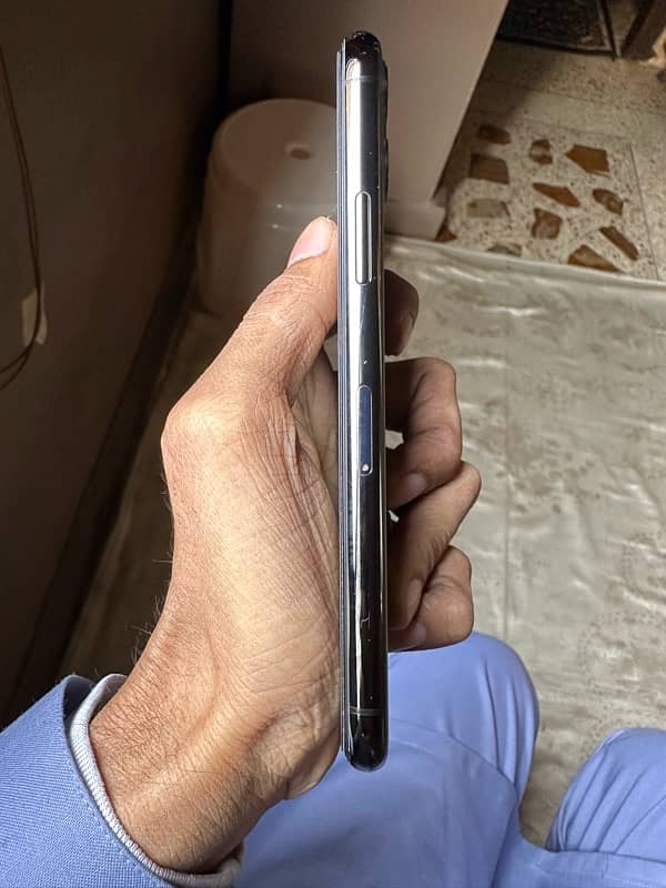 iPhone 11 Pro PTA Approved 5