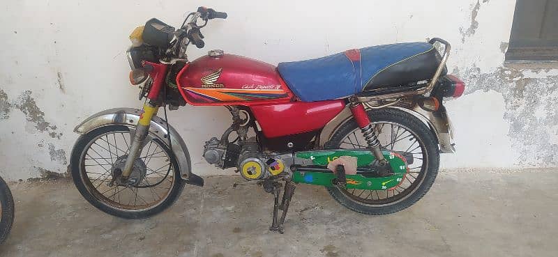 Honda 70 Punjab number.    (fixed price ) 9