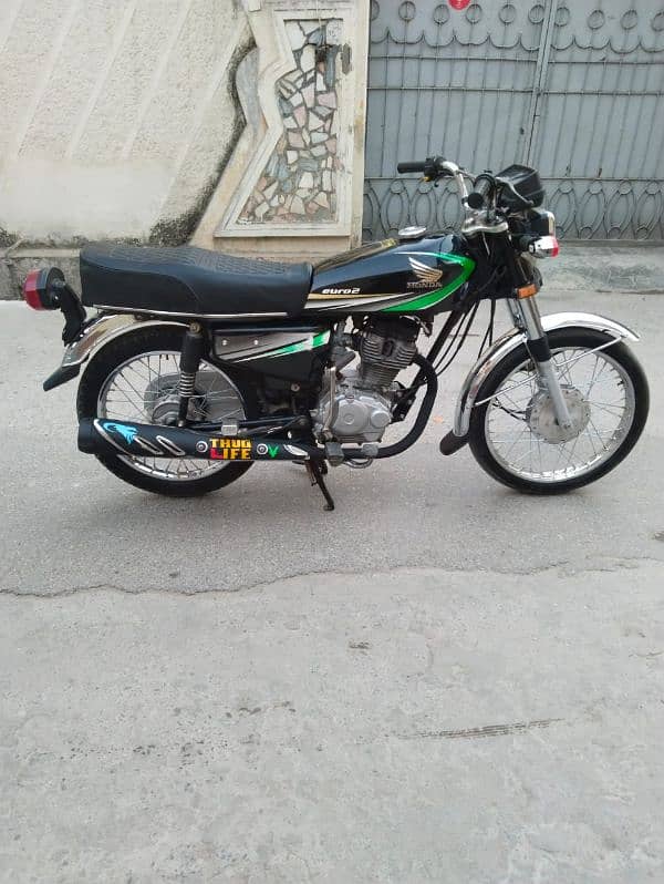 Honda CG 125 2013 3