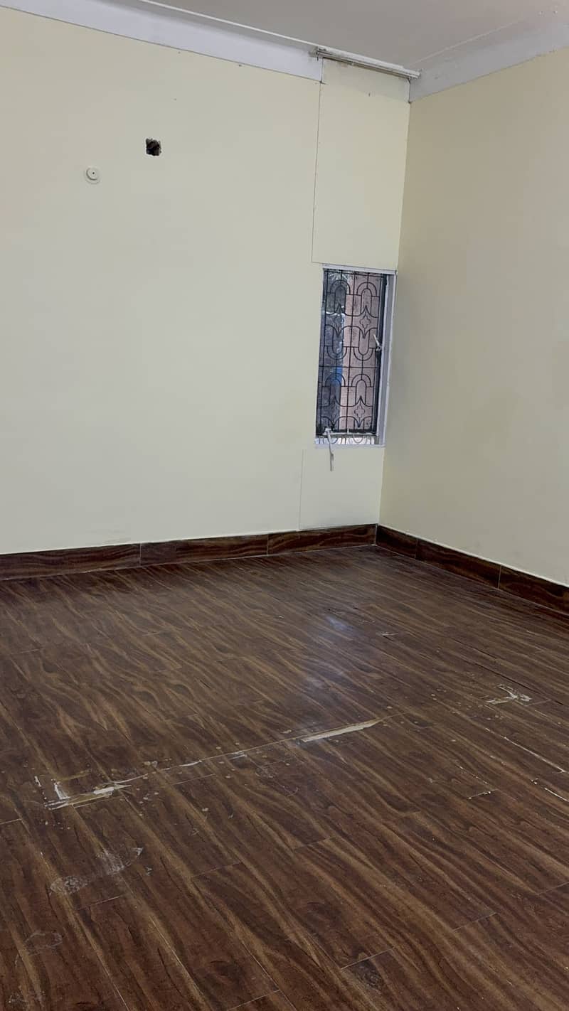 Model Town Lower Portion For Rent 3