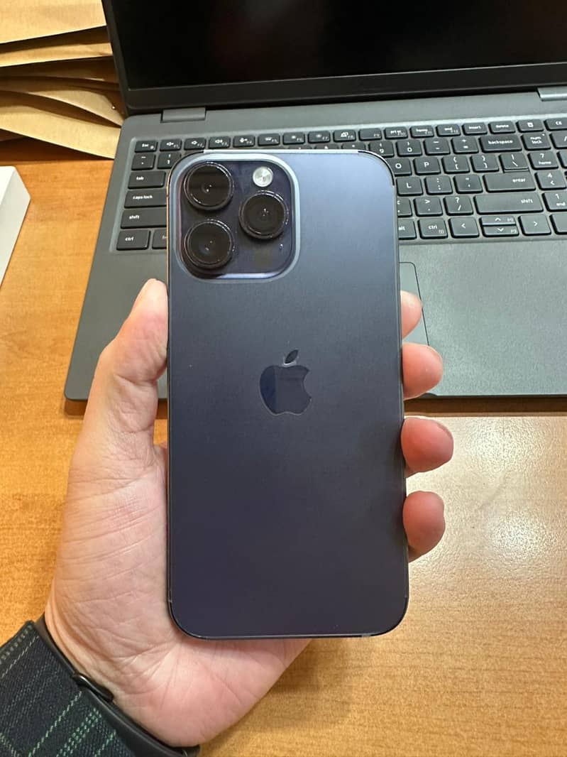 Apple iPhone 14 Pro Max 3