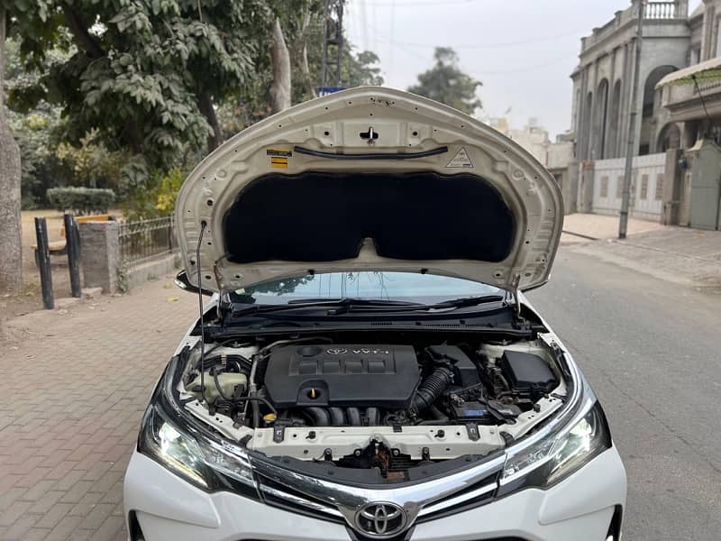 Toyota Altis Grande 2018 6