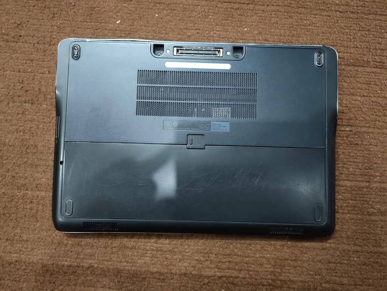 Dell Latitude E7240 4 GB, 256 GB, Ci5 4310u 4