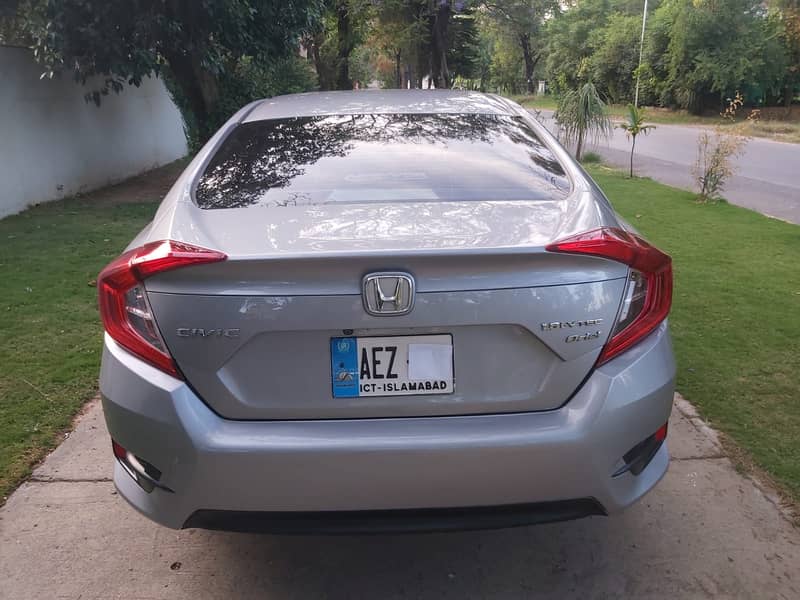 Honda Civic 2017 isb UG IVTEC CVT sunroof  full option 1