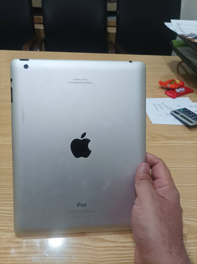 Apple IPAD 4th Generation for Sale 5