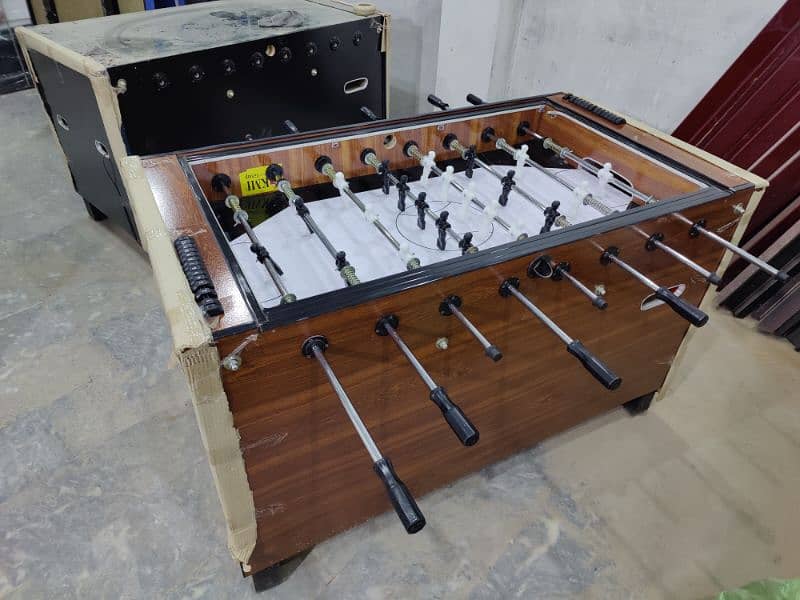 Table tennis Table/Rackets/Balls/Nets/Carrom Boards/Foosball tables 12