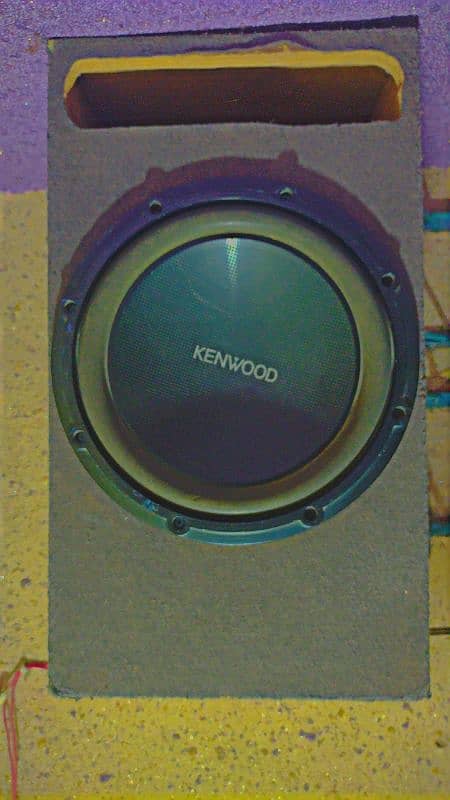 Kenwood Subwoofer and Speakr 2