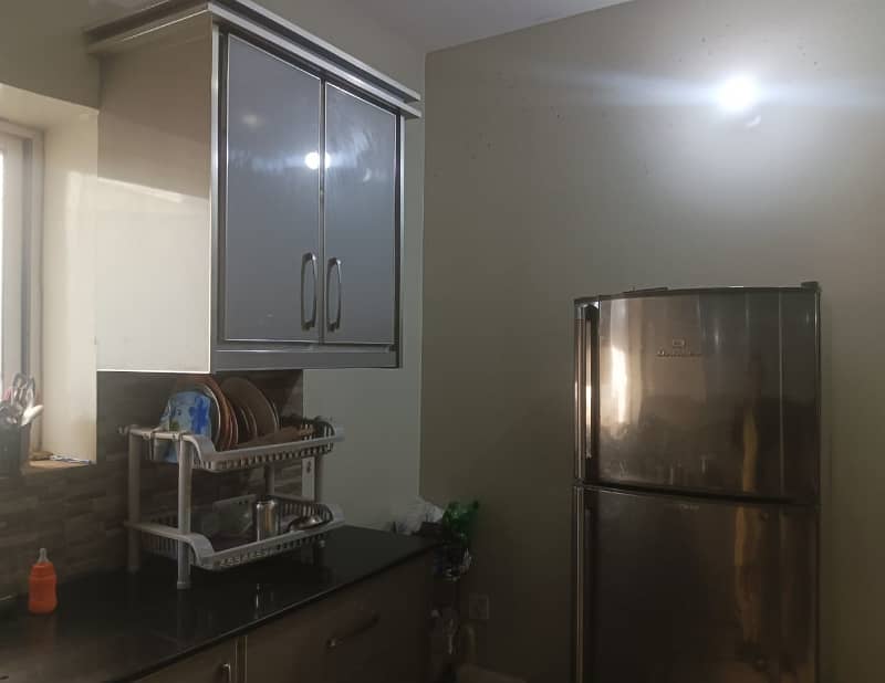 10 marla sami furnished upper portion avalable for rent in tulip block 1