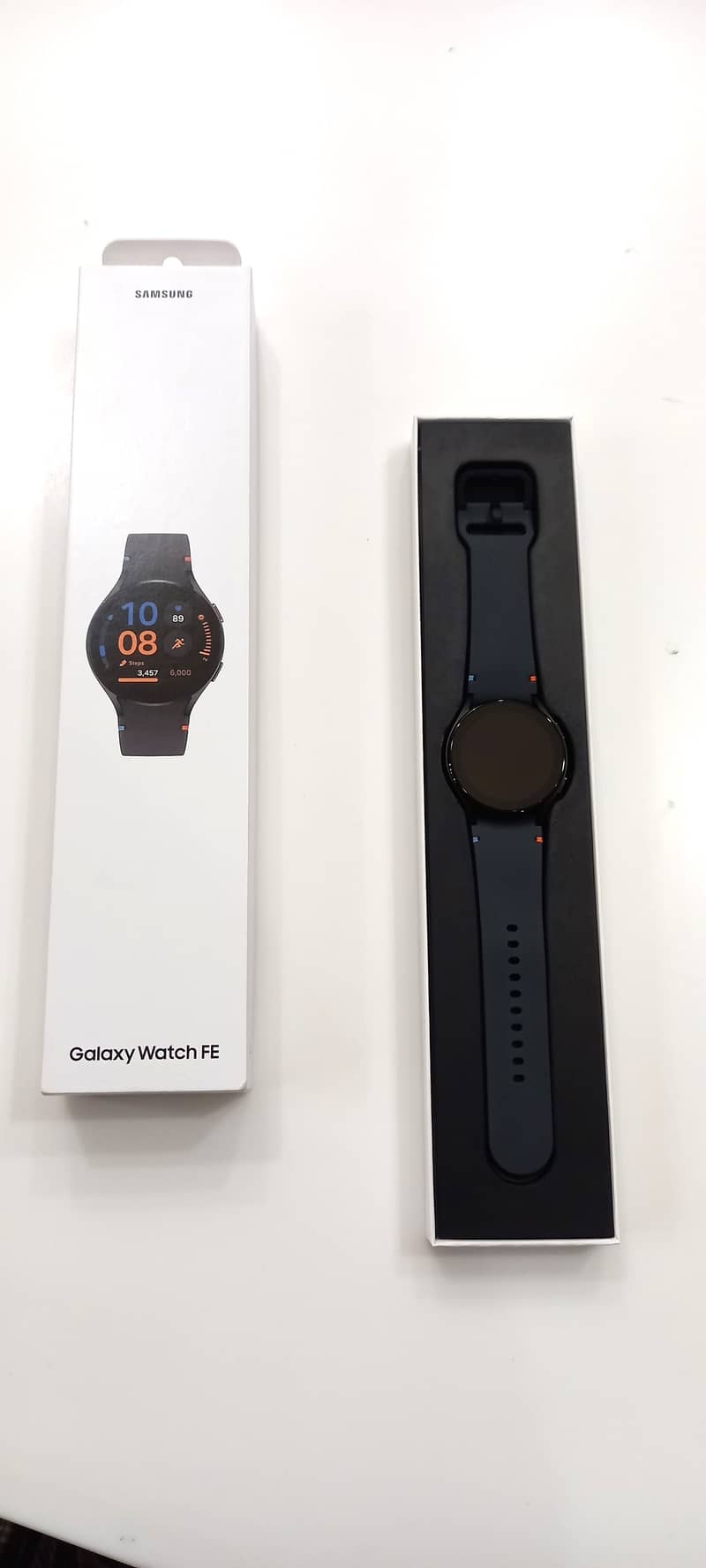 Samsung Galaxy Watch FE Black 0