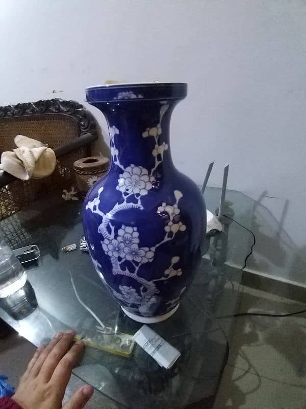 flower vase 2