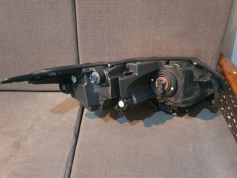 Honda Vezel Head Lamp LH 1