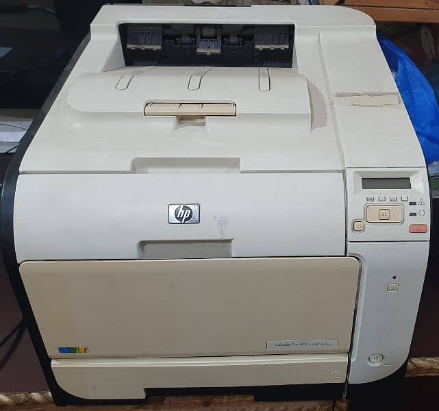 HP laserjet pro 400 color m451nw 0