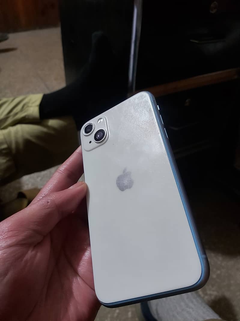 Apple iPhone XR 3