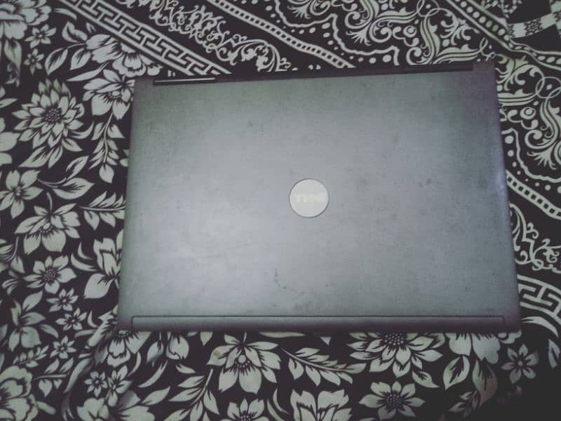 Dell laptop in good condition 2