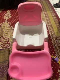 mininmaly used baby chair