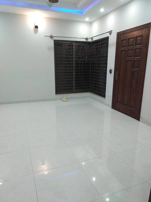 10 Marla house for rent Brand new Bahria phase 7 Rawalpindi 2