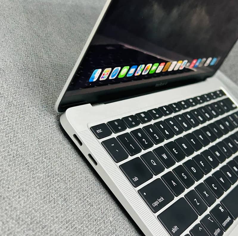 Apple MacBook Air M1 3