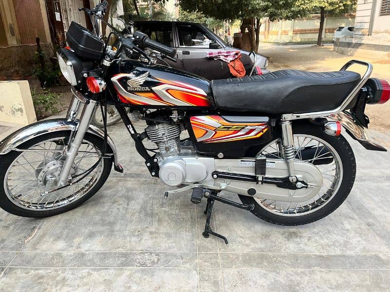 honda cg 22 Model Karachi number first owner 0