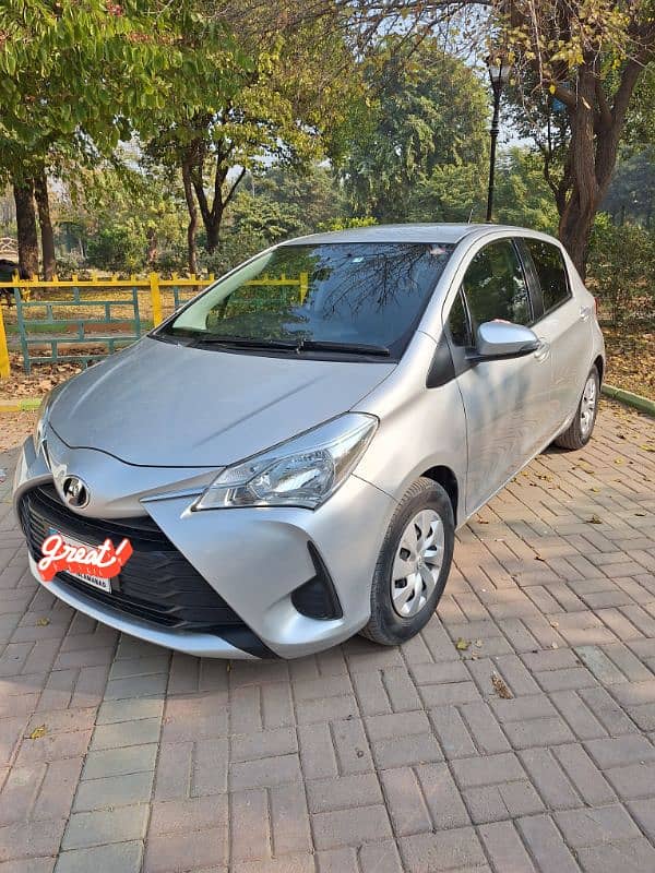 Toyota Vitz 1.0 2