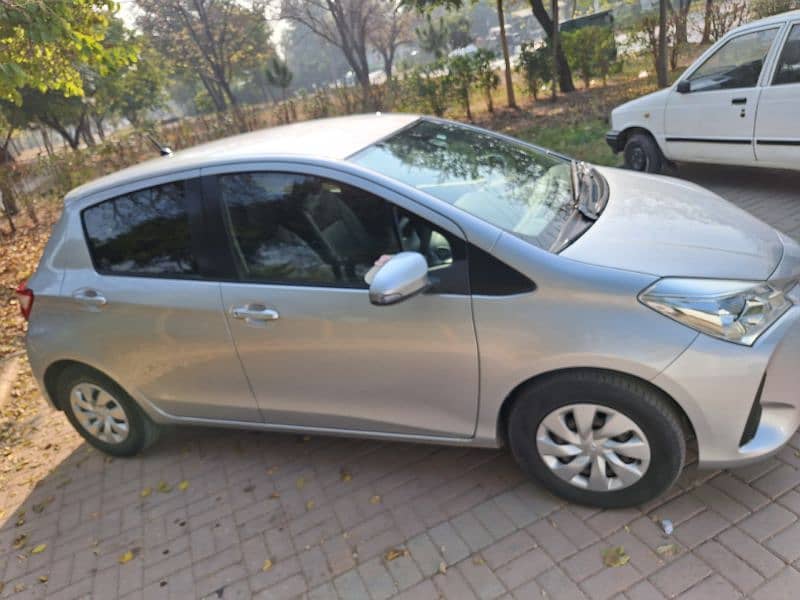 Toyota Vitz 1.0 5