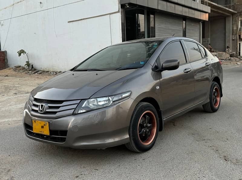 Honda City IVTEC 2014 Manual Transmission 4