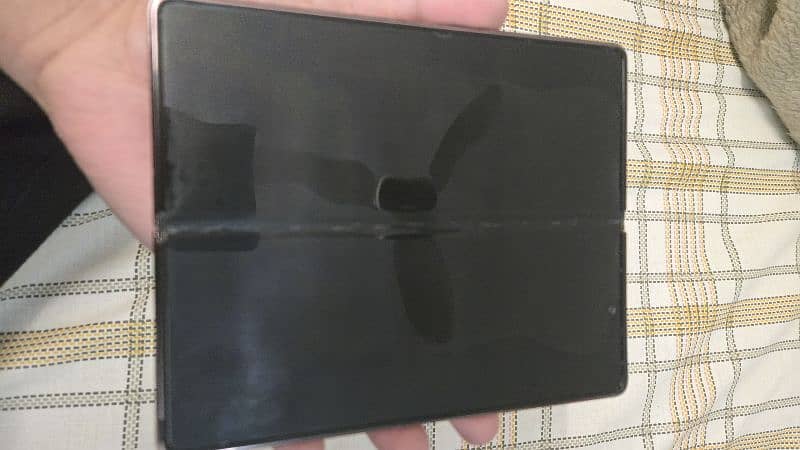 Samsung Galaxy Z Fold 2 Inside screen NOT working 2