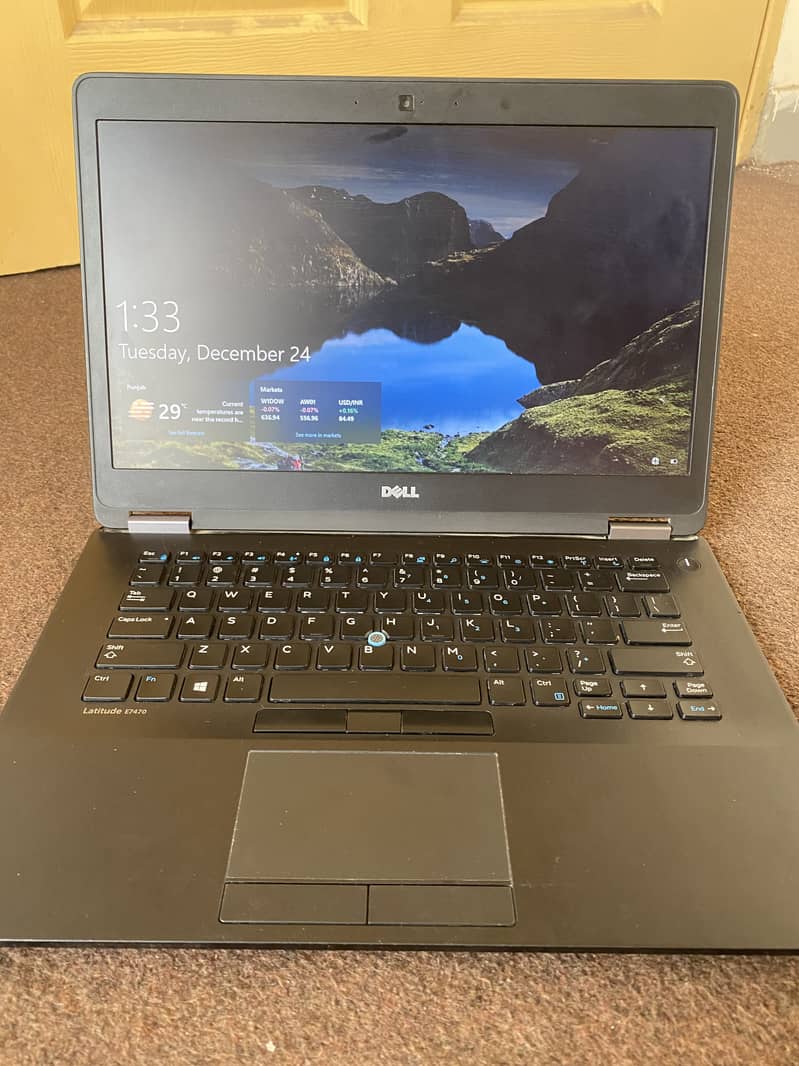 Dell latitude E7470 0