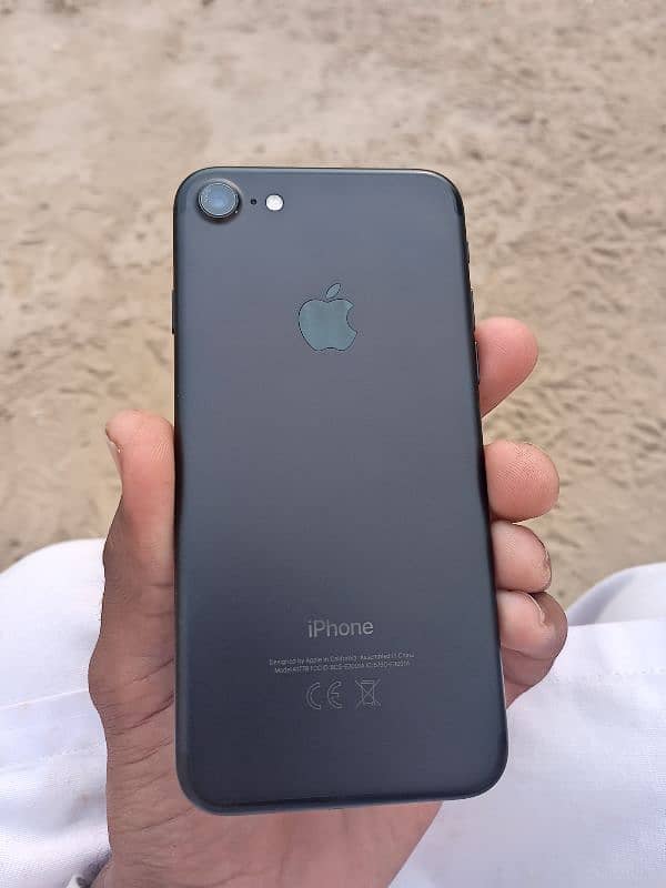 iphone 7 sale urgent 4