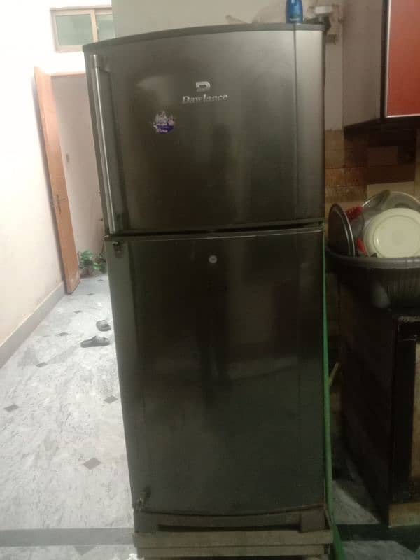 Refrigerator good condition 3