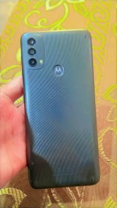 matrola moto e40  non pta just phone 4 ram 64 memory best for puubg