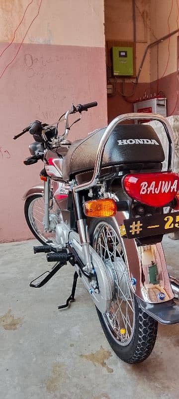 Hi friends Honda 2025 modal xero cundishan RS 160 12