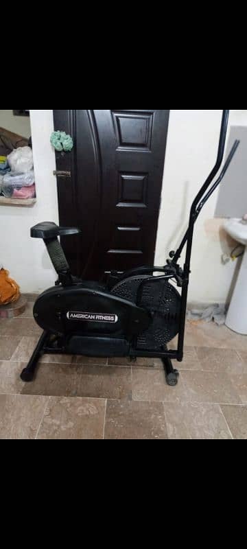 elliptical exercising machine 7