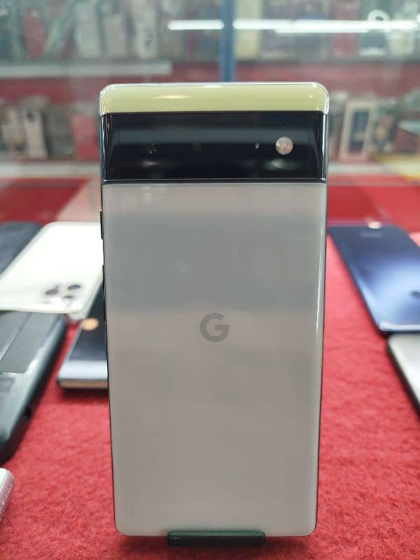 Google Pixel 6 0